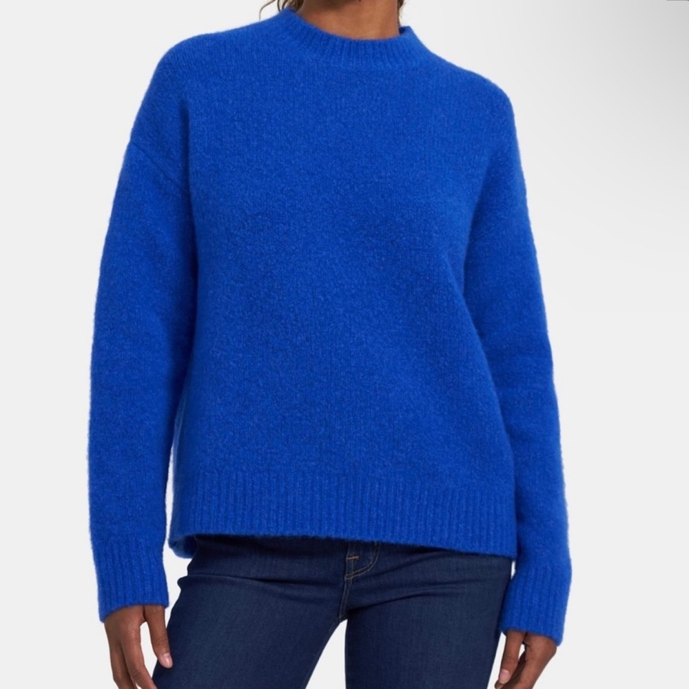 Theory crewneck sweater in wool